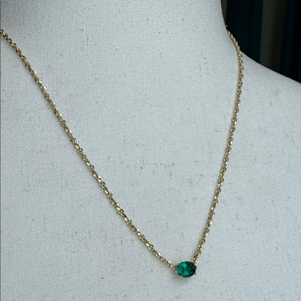 Kendra Scott Gold Chain Necklace with Green Gemstone Pendant - NWOT - Picture 2 of 6